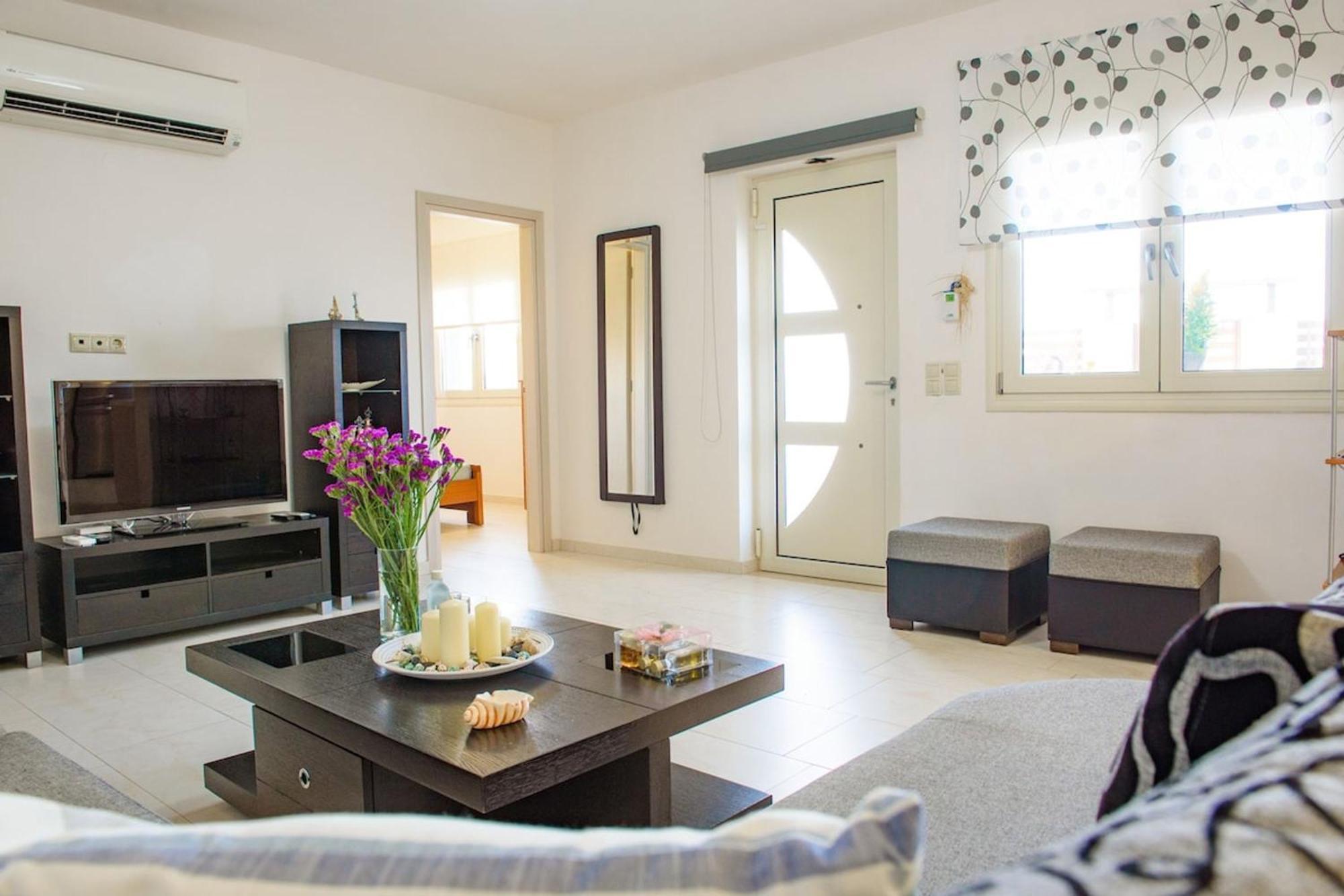 Marie Nicol 2 Bedroom Apartment Agia Pelagia  Exterior photo